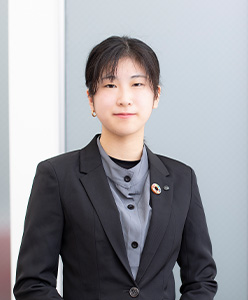 三井　玲奈